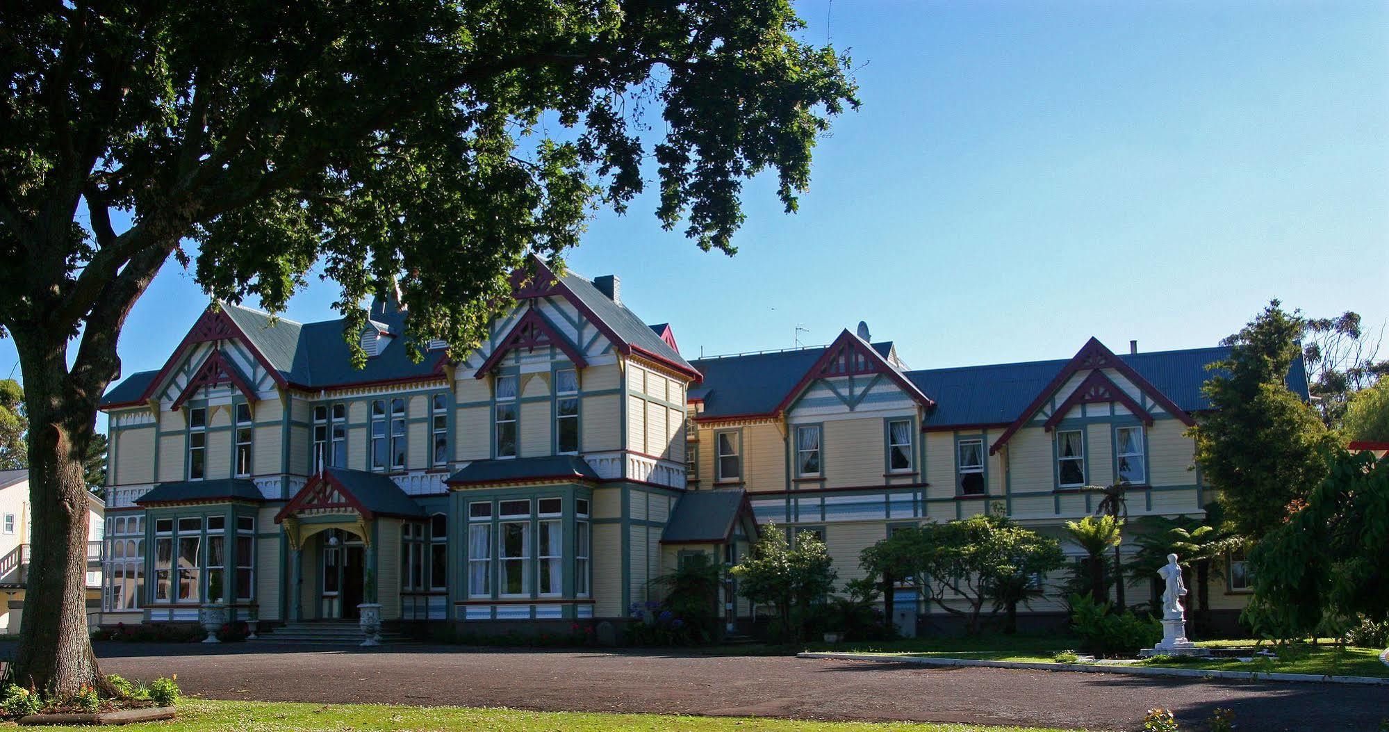 Highden Manor Estate Hotel Palmerston North Exterior foto